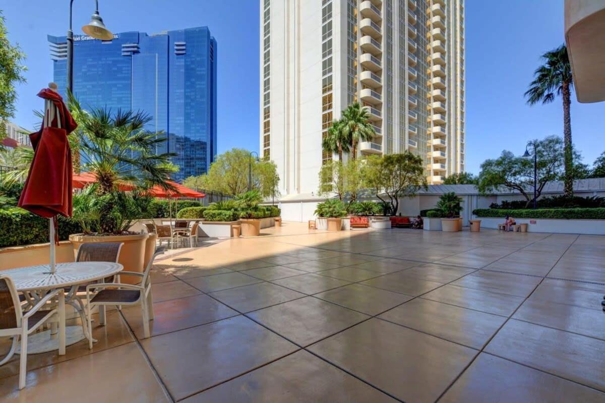 Mgm Signature-15-611 Strip View Jacuzzi Studio Las Vegas Kültér fotó